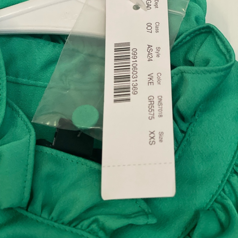 J.Crew Factory Green Sleeveless Top/Blouse - Size XXS.  NWT. - Picture 2 of 5